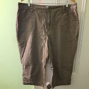 Northern Reflections Women's Capris